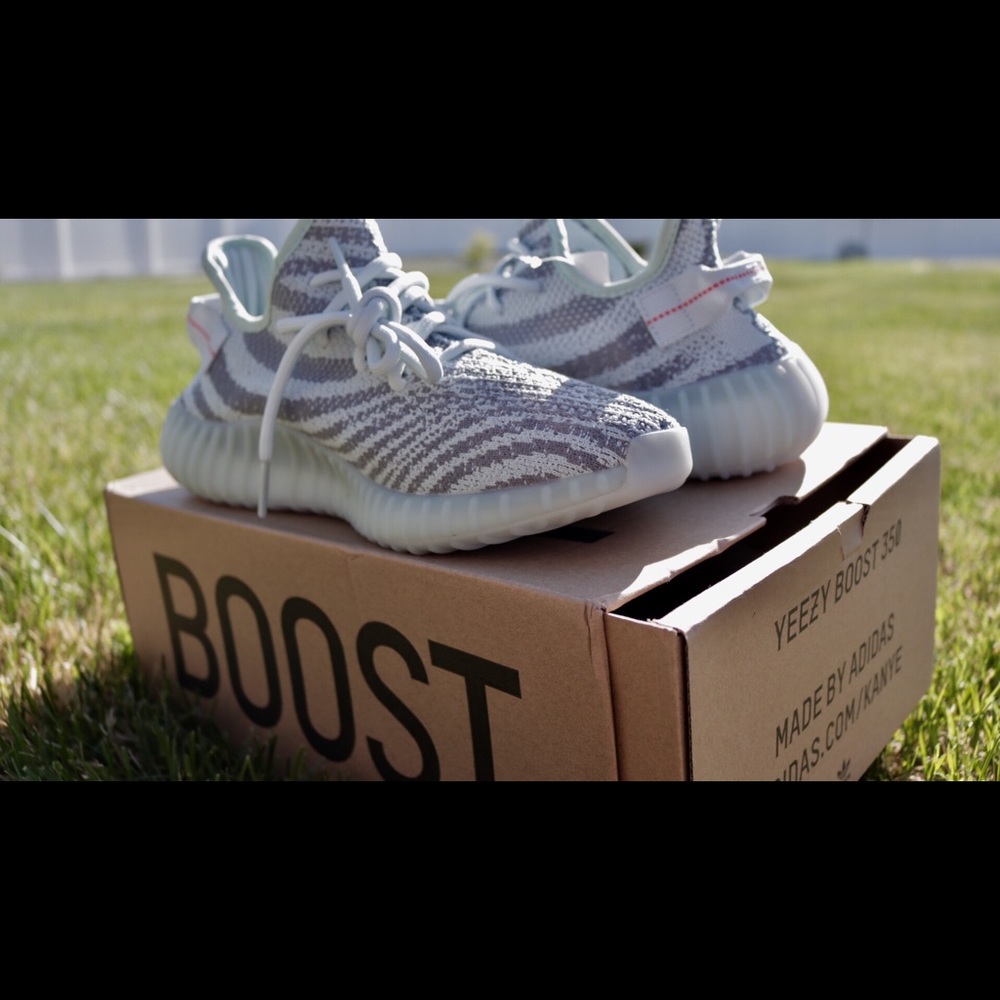 Yeezy ‘Blue Tint’ MAKE OFFERS